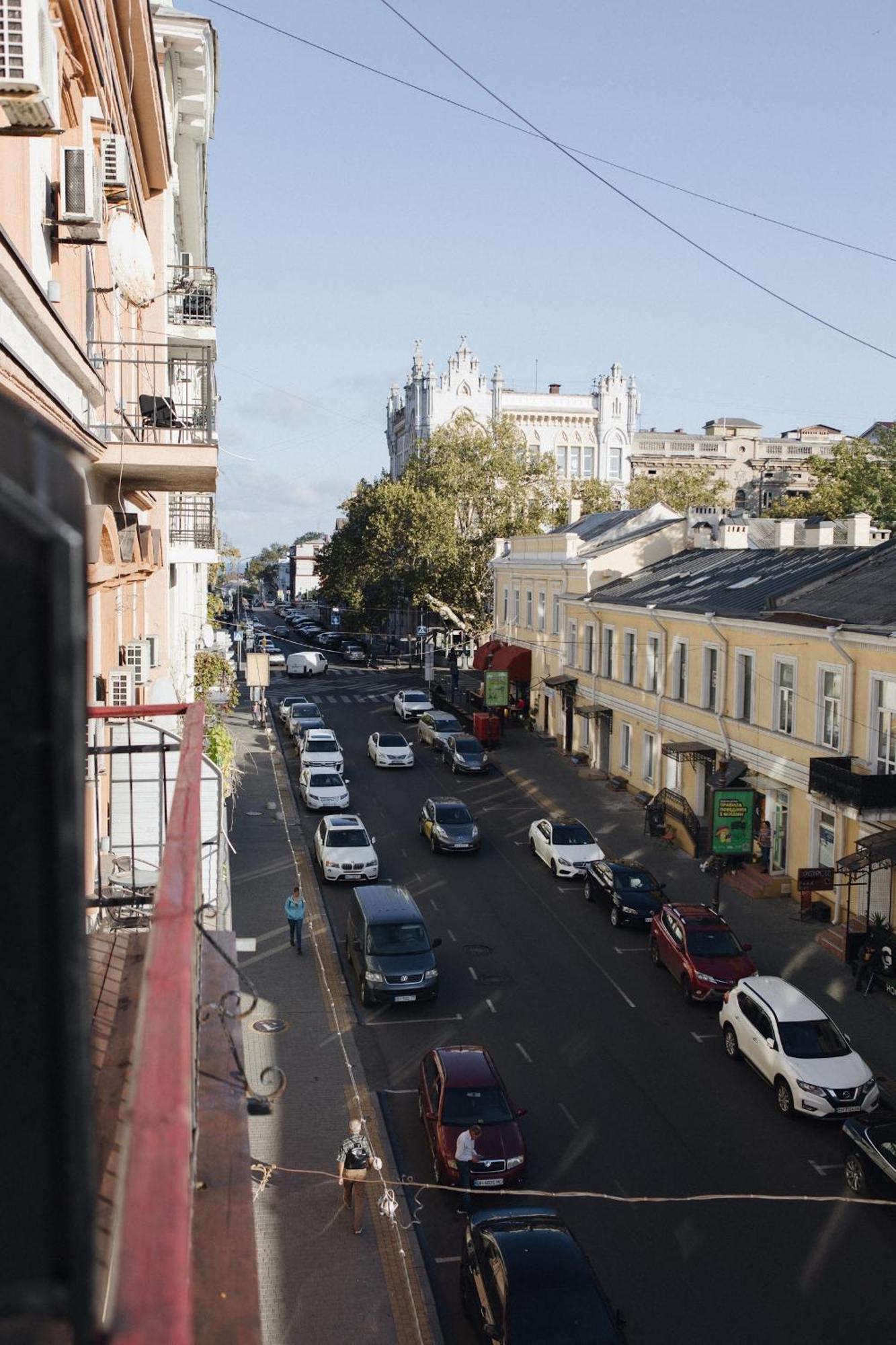 Great Appartment In The Center Of Odessa Exterior photo